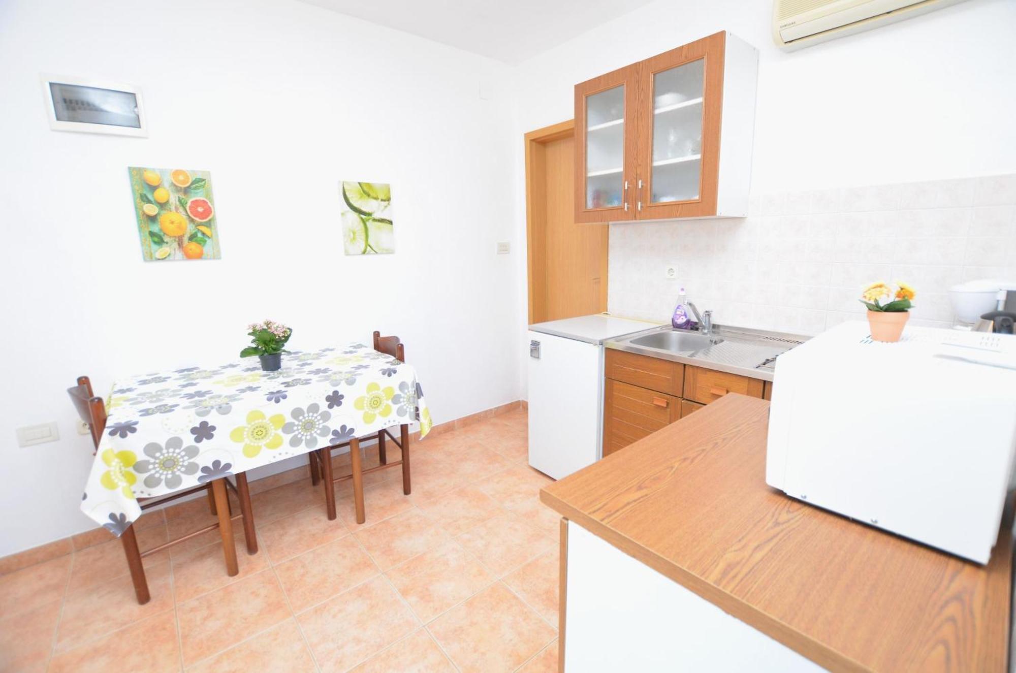 קרס Apartments Marija מראה חיצוני תמונה